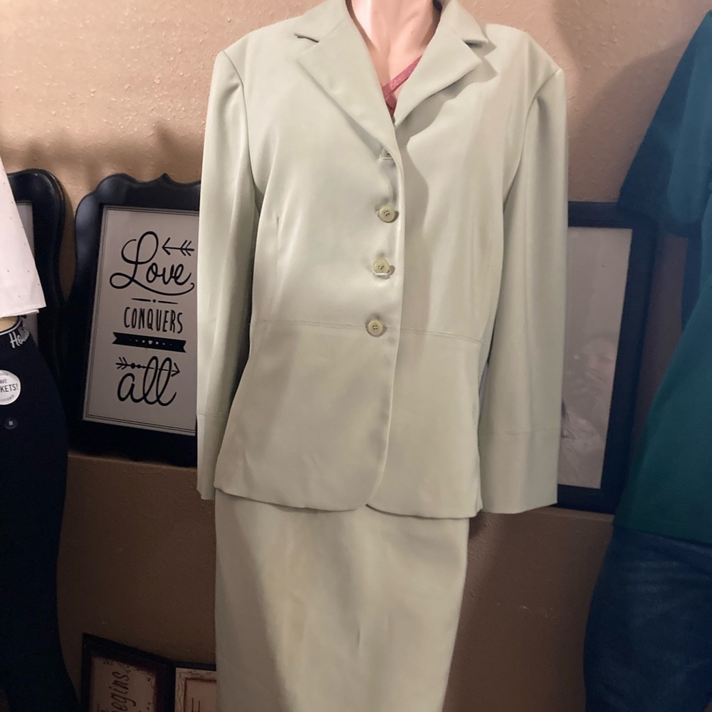 This item SOLD OUT